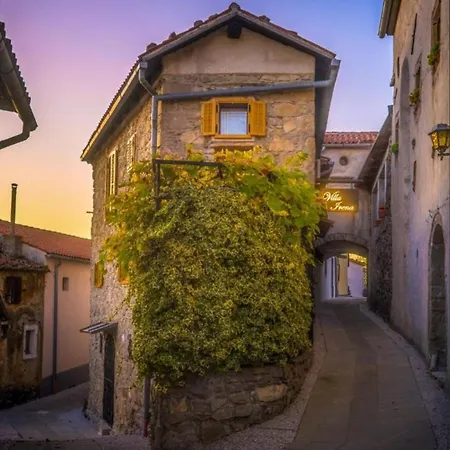 Charming Irena Gem Of Vipava Valley - Happy Tatil Evi *